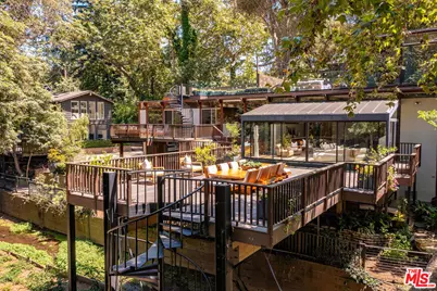 681 Brooktree Rd, Santa Monica, CA 90402 - Photo 48