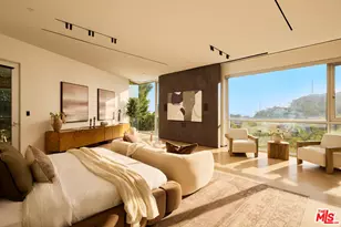 1700 Queens Ct, Los Angeles, CA 90069 - Photo 20