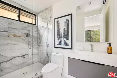 2112 Roscomare Rd, Los Angeles, CA 90077 - Photo 36