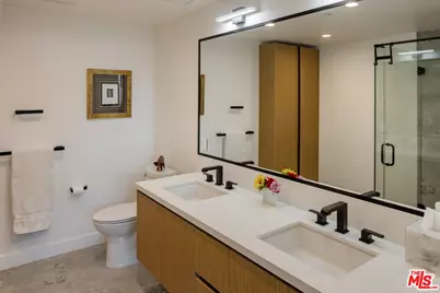 1123 S Shenandoah St #301, Los Angeles, CA 90035 - Photo 12