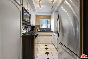 1355 N Sierra Bonita Ave, West Hollywood, CA 90046 - Photo 10