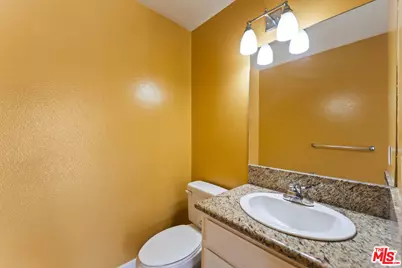 12375 Osborne Pl #13, Pacoima, CA 91331 - Photo 12