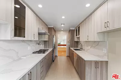 15137 Magnolia Blvd #A, Sherman Oaks, CA 91403 - Photo 6