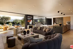 2 Echo Ln, Rancho Mirage, CA 92270 - Photo 8