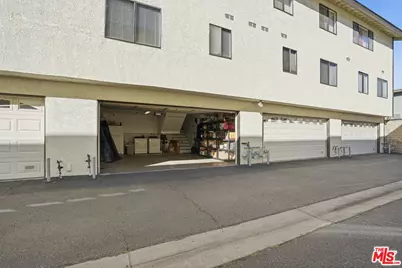 19355 Sherman Way #42, Reseda, CA 91335 - Photo 40