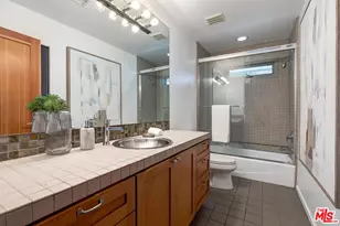4463 Bergamo Dr, Encino, CA 91436 - Photo 24