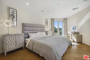 9716 Oak Pass Rd, Beverly Hills, CA 90210 - Photo 36