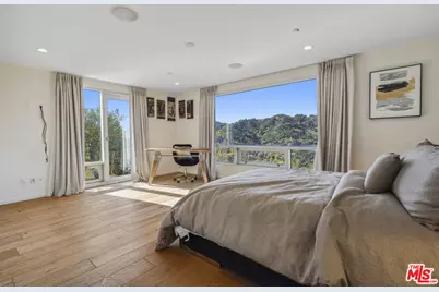 9716 Oak Pass Rd, Beverly Hills, CA 90210 - Photo 38