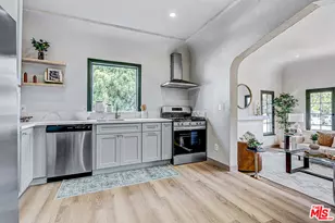 1801 S Sycamore Ave, Los Angeles, CA 90019 - Photo 12