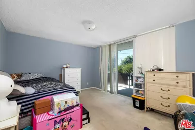 6505 S Halm Ave, Los Angeles, CA 90056 - Photo 26