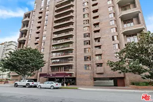 10550 Wilshire Blvd, Los Angeles, CA 90024 - Photo 2