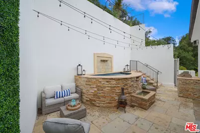 9969 Westwanda Dr, Beverly Hills, CA 90210 - Photo 24