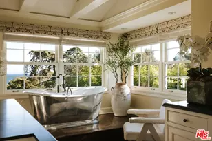 6825 Zumirez Dr, Malibu, CA 90265 - Photo 20