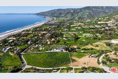 30311 Morning View Dr, Malibu, CA 90265 - Photo 6