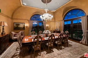12721 Chalon Rd, Los Angeles, CA 90049 - Photo 10