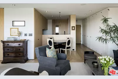 999 N Doheny Dr #510, West Hollywood, CA 90069 - Photo 14