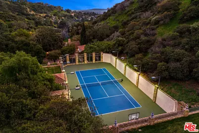 9631 Cedarbrook Dr, Beverly Hills, CA 90210 - Photo 42
