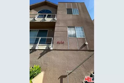 #213, Tarzana, CA 91356 - Photo 1