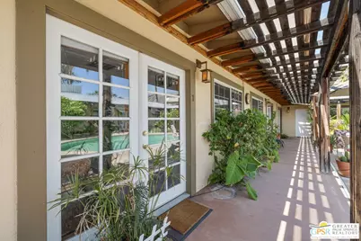 587 S Calle Ajo, Palm Springs, CA 92264 - Photo 8