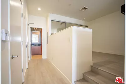 3810 Wilshire Blvd #1209, Los Angeles, CA 90010 - Photo 10