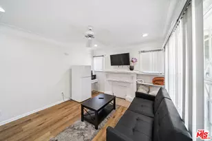 1163 W 38th St, Los Angeles, CA 90037 - Photo 24