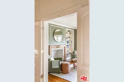 248 S Hudson Ave, Los Angeles, CA 90004 - Photo 6