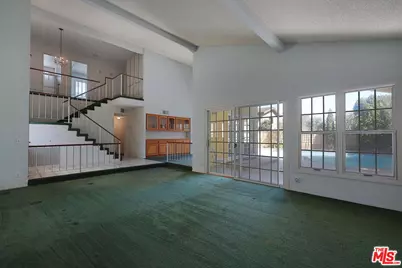16352 Wildfire Cir, Huntington Beach, CA 92649 - Photo 10