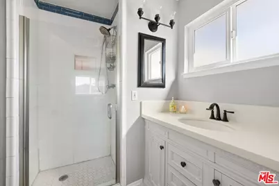 2161 W Harle Ave, Anaheim, CA 92804 - Photo 8
