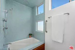 1314 Cabrillo Ave, Venice, CA 90291 - Photo 30