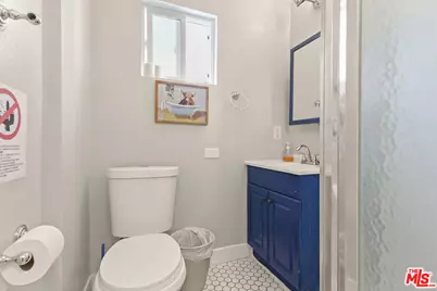 1807 N Van Ness Ave, Los Angeles, CA 90028 - Photo 20