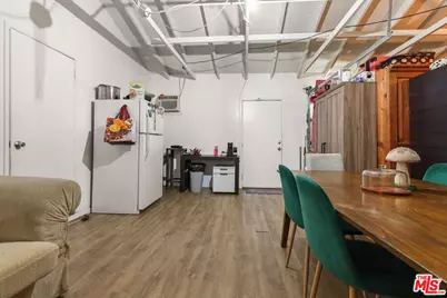 1807 N Van Ness Ave, Los Angeles, CA 90028 - Photo 16