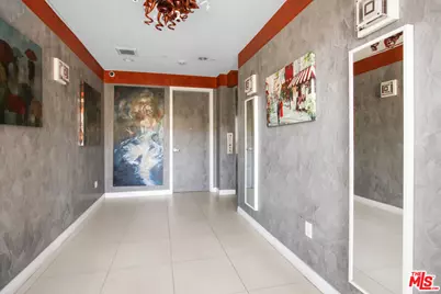 819 S Holt Ave #201, Los Angeles, CA 90035 - Photo 14