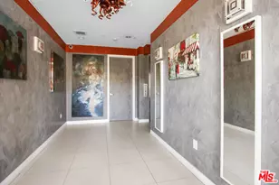 819 S Holt Ave, Los Angeles, CA 90035 - Photo 14