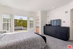 11820 Gwynne Ln, Los Angeles, CA 90077 - Photo 24