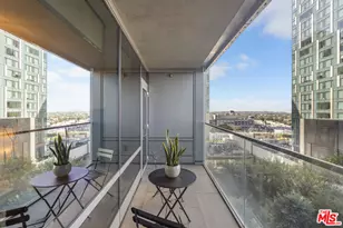 877 Francisco St, Los Angeles, CA 90017 - Photo 14