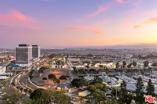 13600 Marina Pointe Dr, Marina del Rey, CA 90292 - Photo 1