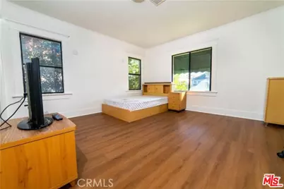 1023 S Wilton Pl, Los Angeles, CA 90019 - Photo 20