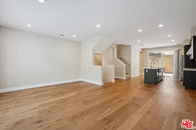 6746 W Gill Way, Los Angeles, CA 90068 - Photo 4