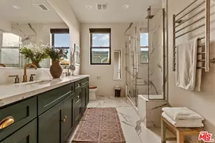 5919 Encino Ave, Encino, CA 91316 - Photo 18