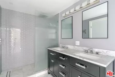 880 W 1st St #712, Los Angeles, CA 90012 - Photo 16