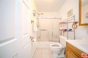 1531 Cambria St, Los Angeles, CA 90017 - Photo 16