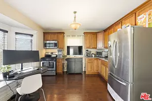 2712 Kenwood Ave, Los Angeles, CA 90007 - Photo 18