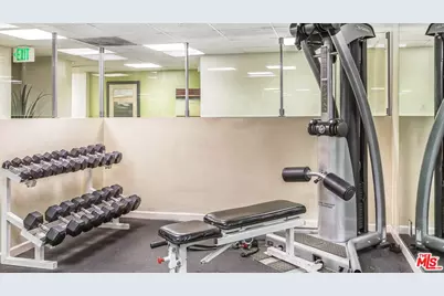 345 S Alexandria Ave #307, Los Angeles, CA 90020 - Photo 30