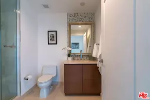 900 W Olympic Blvd, Los Angeles, CA 90015 - Photo 20