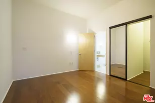 1111 S Grand Ave, Los Angeles, CA 90015 - Photo 20