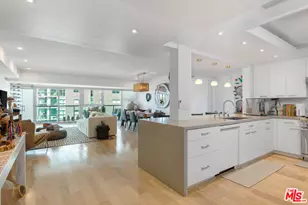 13600 Marina Pointe Dr, Marina del Rey, CA 90292 - Photo 2