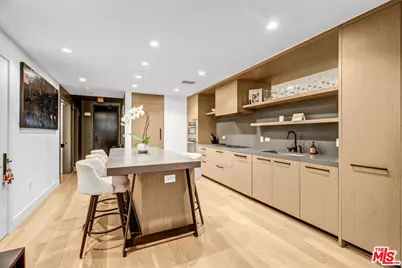 10777 Wilshire Blvd #207, Los Angeles, CA 90024 - Photo 4