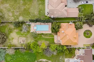 5706 Corbin Ave, Tarzana, CA 91356 - Photo 2
