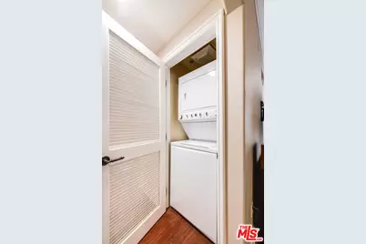 12026 Hoffman St #104, Studio City, CA 91604 - Photo 20