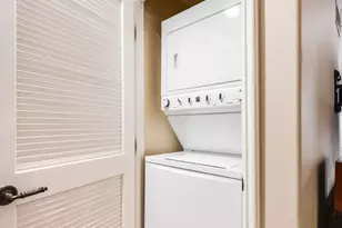 12026 Hoffman St, Studio City, CA 91604 - Photo 20